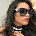 Load image into Gallery viewer, Fashionable Square Oversized Sunglasses
