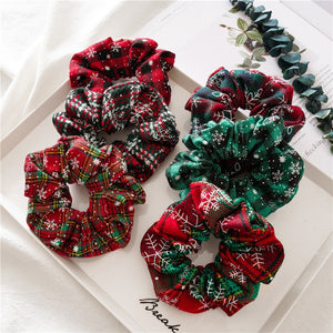 Plaid Christmas Scrunchie