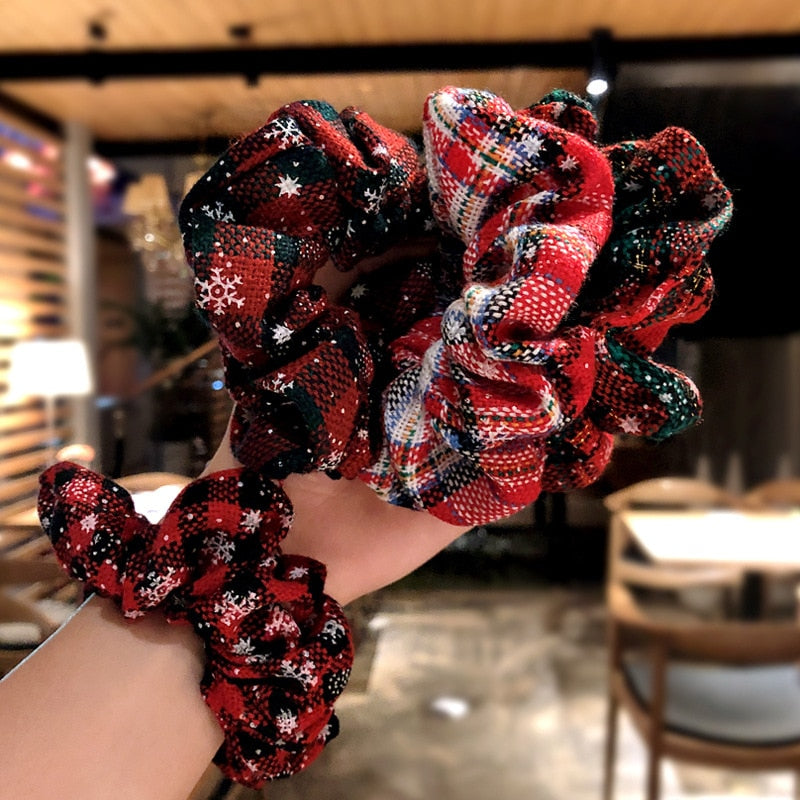 Plaid Christmas Scrunchie