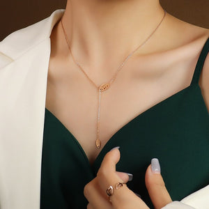 Exquisite Leaf Pendant Necklace