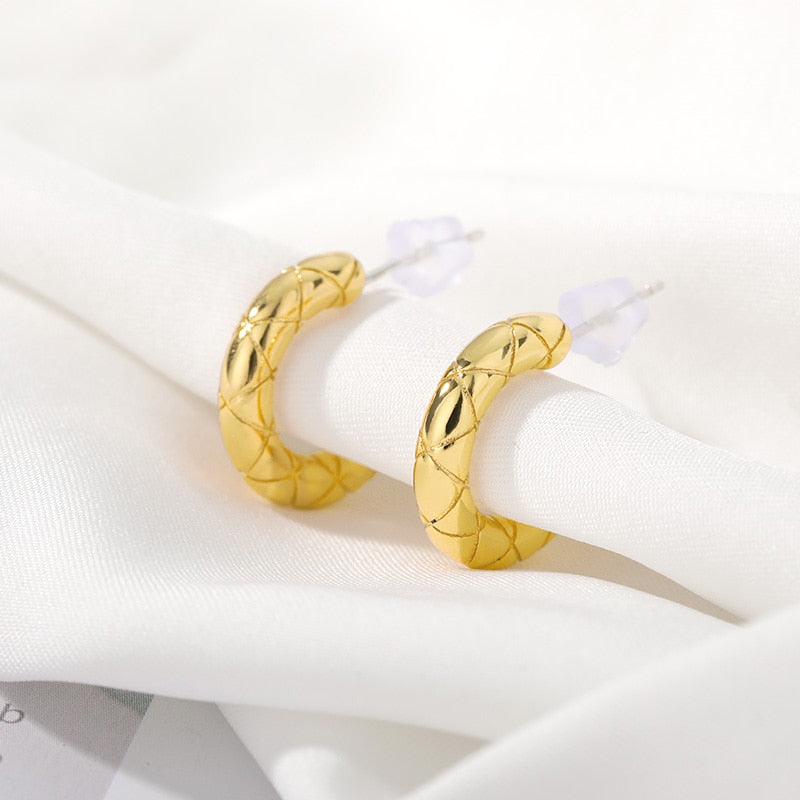 Chic Retro Mini Hoop Earrings