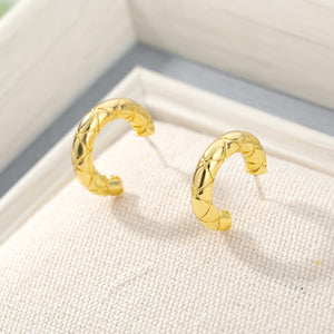 Chic Retro Mini Hoop Earrings
