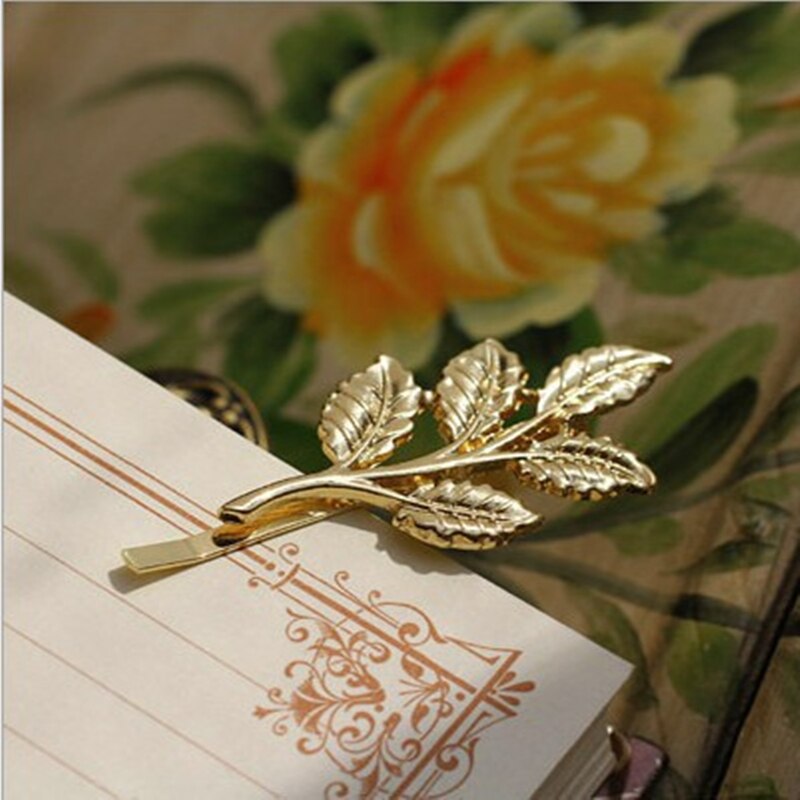 Elegant Leaf Hairpin