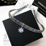 Load image into Gallery viewer, Crystal Flower Pendant Choker
