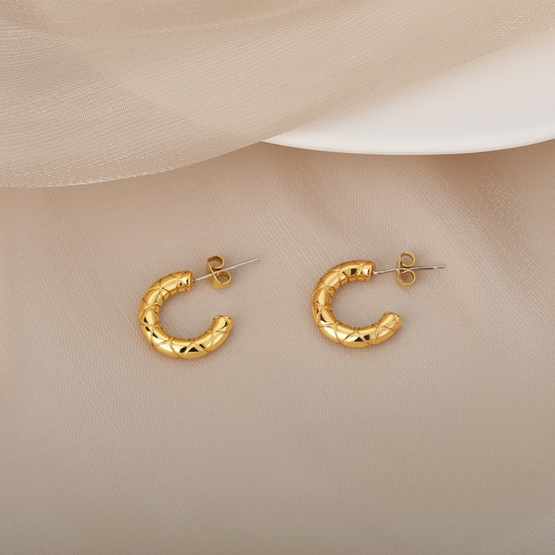 Chic Retro Mini Hoop Earrings