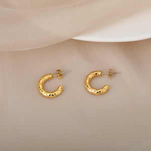 Chic Retro Mini Hoop Earrings