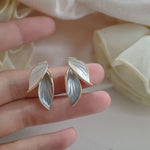 Load image into Gallery viewer, Grey Leaf Dangle Earrings
