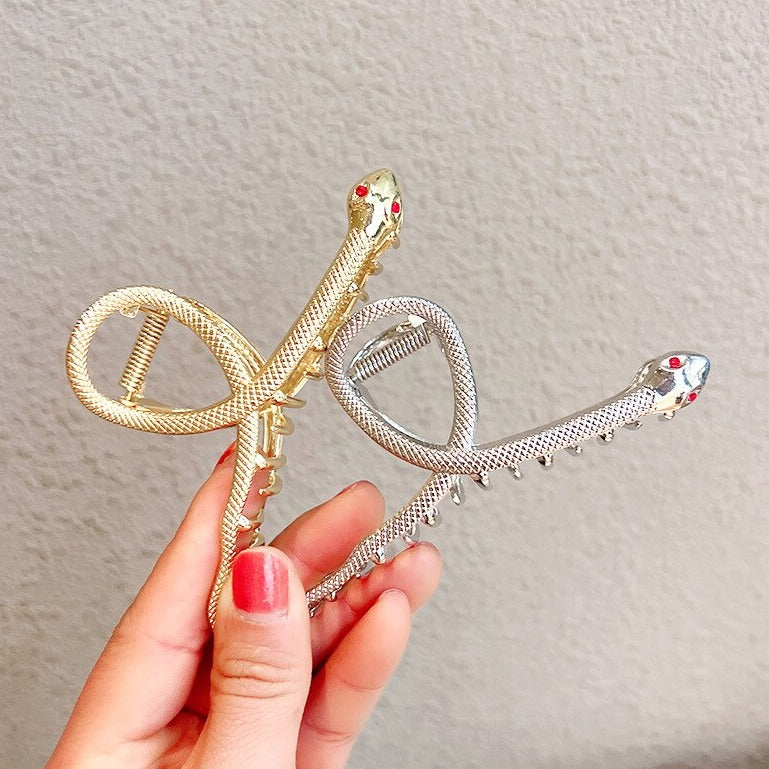 Crystal Snake Eyes Hair Claw