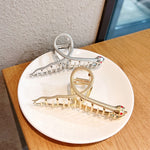 Load image into Gallery viewer, Crystal Snake Eyes Hair Claw
