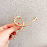 Load image into Gallery viewer, Crystal Snake Eyes Hair Claw

